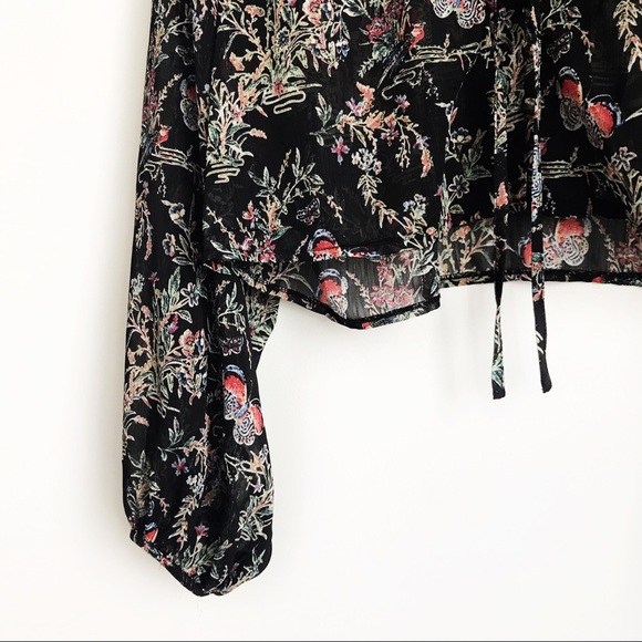 Mendocino Boutique Blouse - Picture 5 of 5